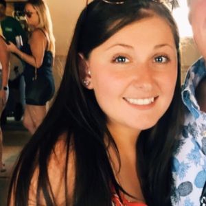 Meet your Posher, Gina